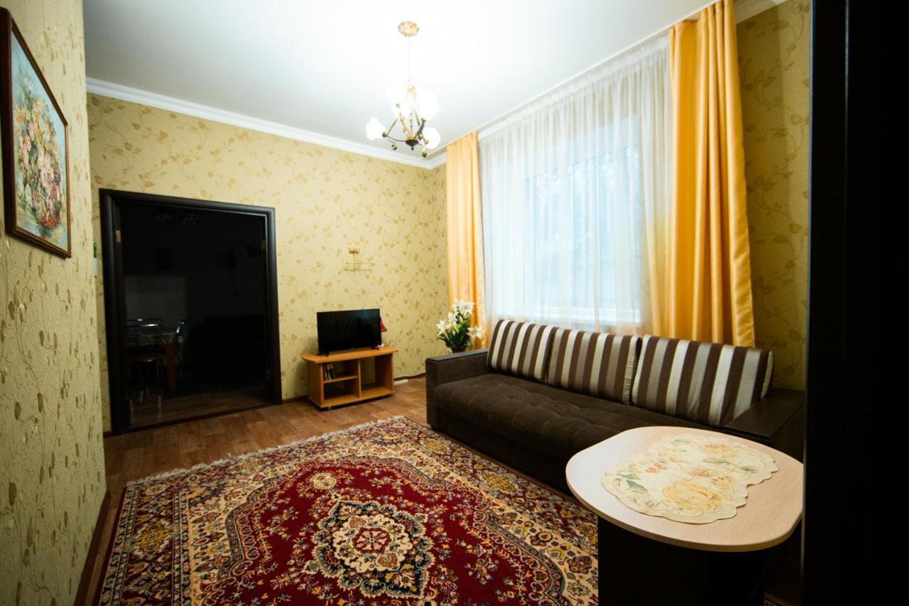 Guest House Anatolik'S Stavropol Eksteriør billede